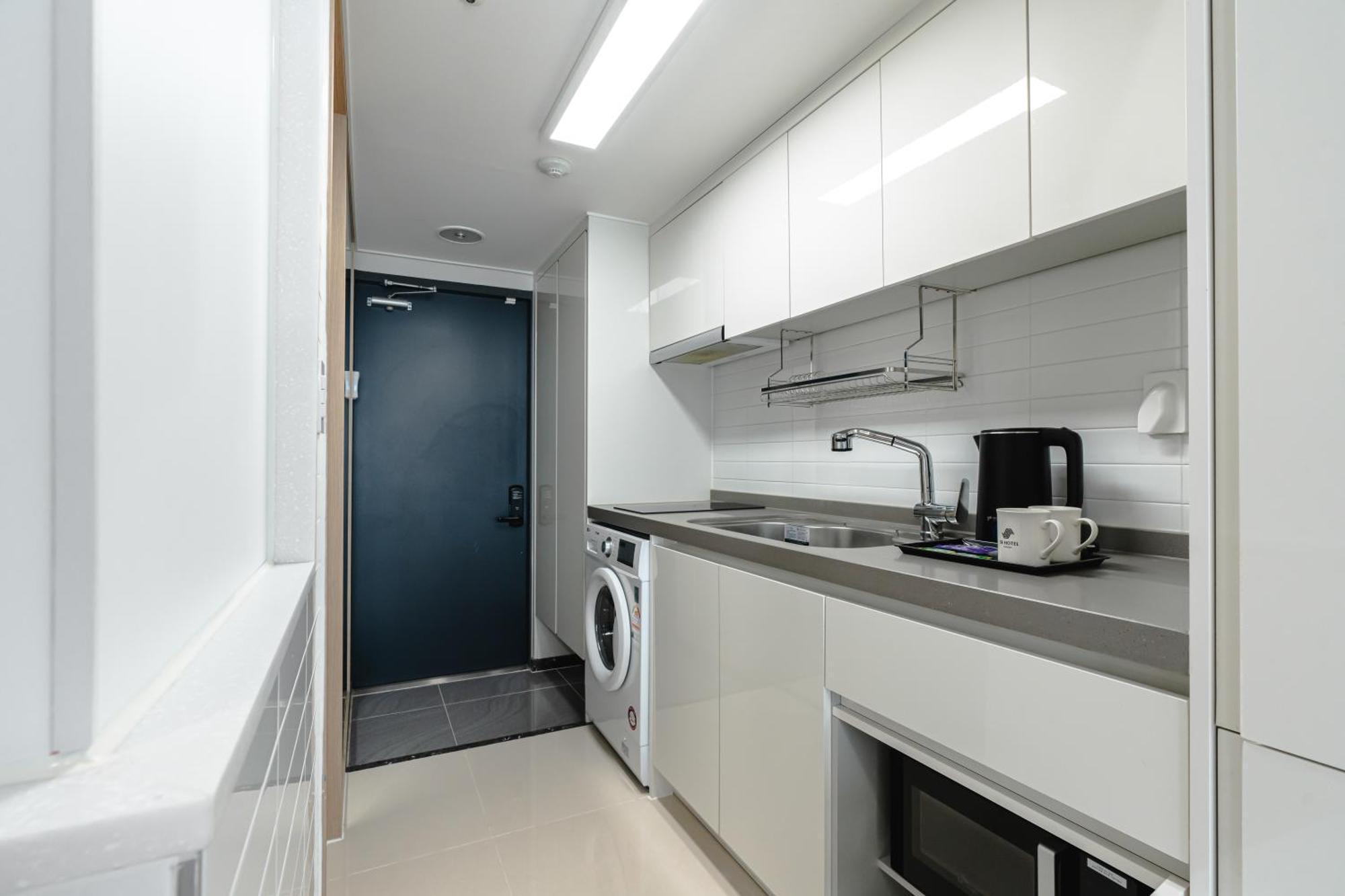 Sr Hotel Yeongjong Incheon Exterior photo